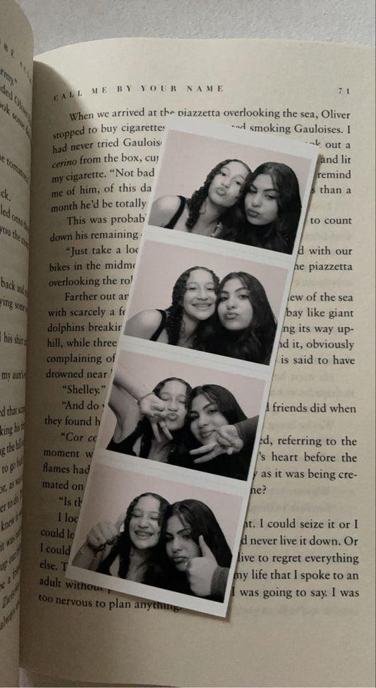 Kişiye Özel Photobooth Fotoğraf Şeridi – 4 Kare, Kitap Ayracı, Romantik Hediye
