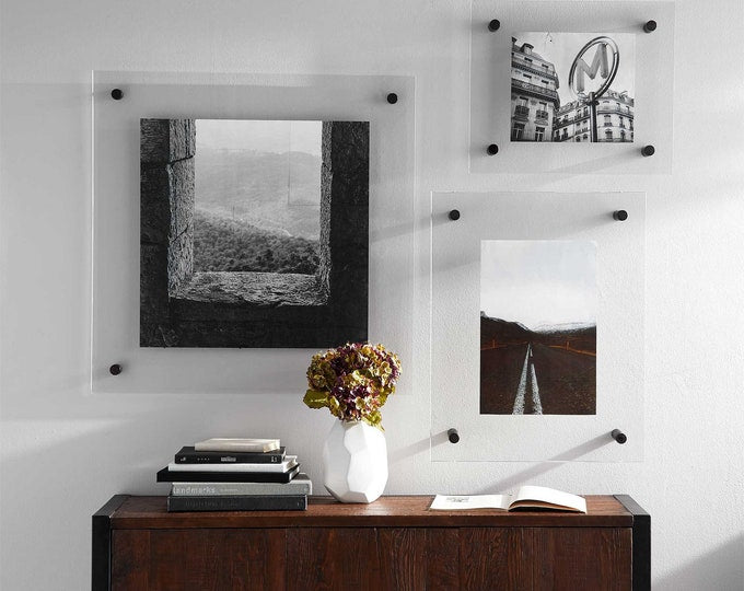 Kişiye Özel Akrilik “Floating” Çerçeve – Modern, Şık & Benzersiz