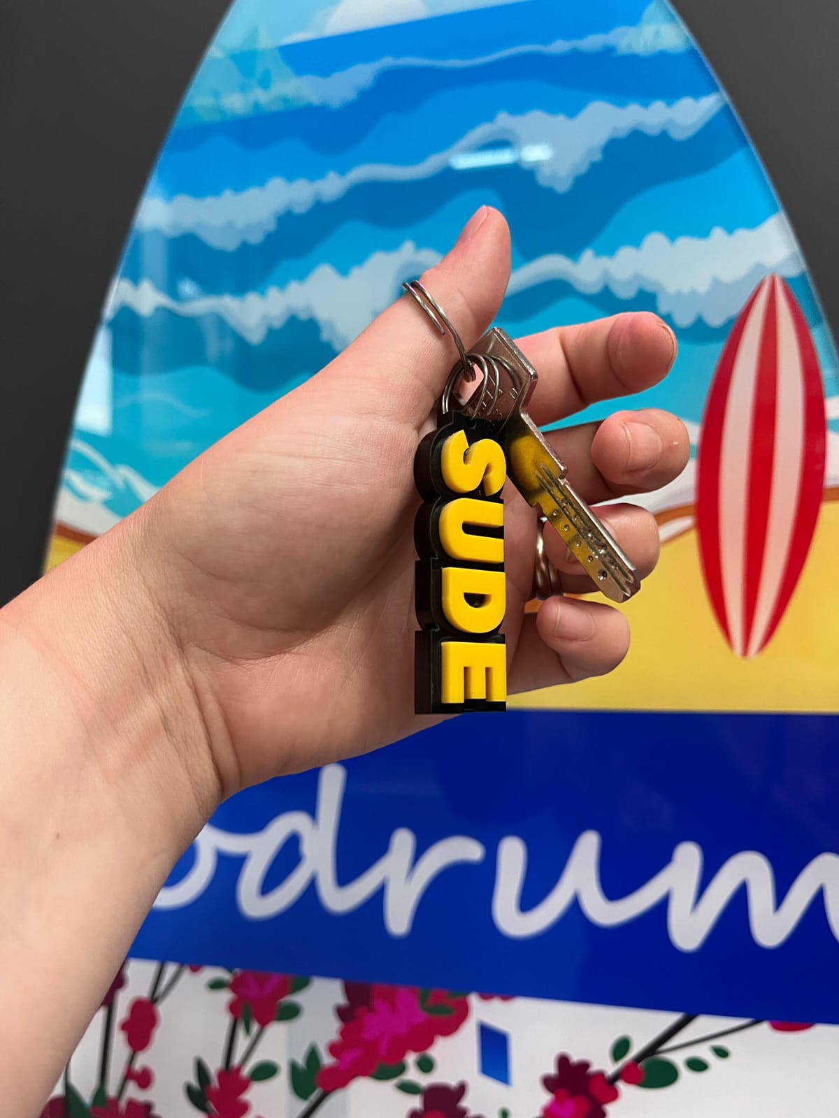 Personalized Keychain-Black Background-Pink-Green-Yellow