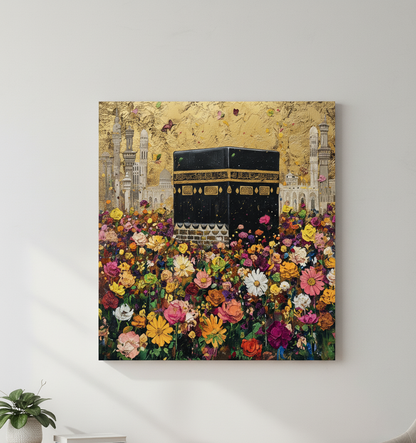 Kabe ve Çiçek Bahçesi Temalı Kanvas Tablo | Altın Fonlu İslami Duvar Dekoru