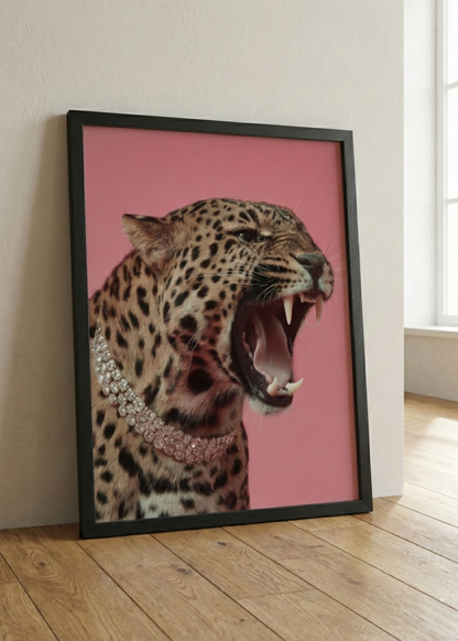 Pembe Leopar Pırlanta Kolyeli Çerçeveli Tablo - Modern Pop Art Duvar Dekoru