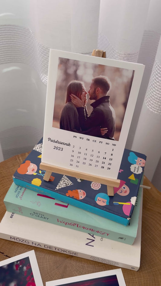 🗓️ 2025 Yılı Sevgiliye Özel 12 Fotoğraflı Şövaleli Takvim 💖